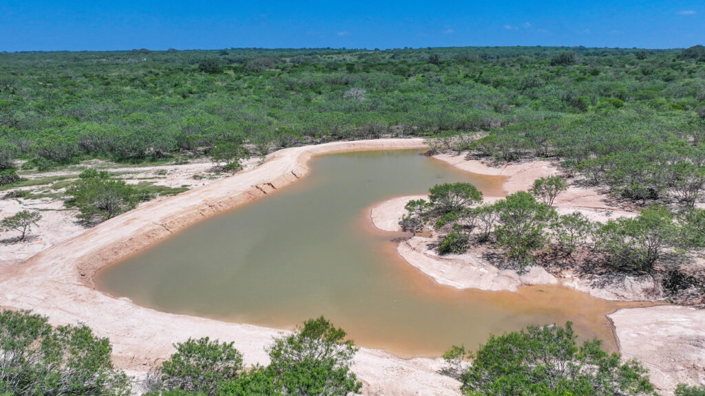 pond construction and maintenance in south texas